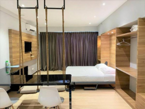 Aeropod SOVO Entire Serviced Studio